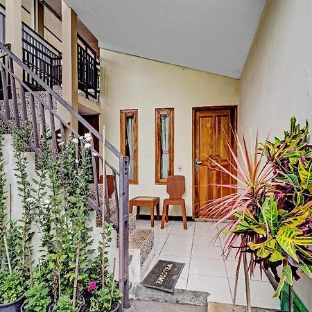 Adinda Homestay Lembang Esterno foto