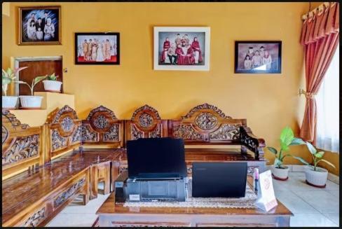 Adinda Homestay Lembang Esterno foto